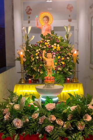 Giving Commendation Paper to those who made Lumbini Garden at Home